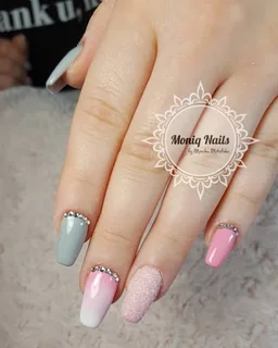 Photo Moniq Nails & Beauty Professional