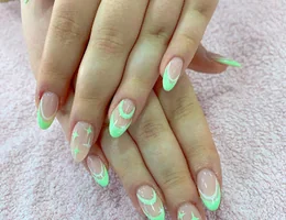 UK Nail & Beauty