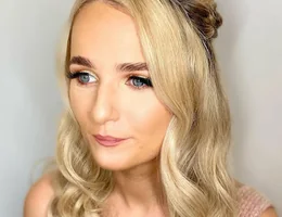 the makeup coach UK - Rayner