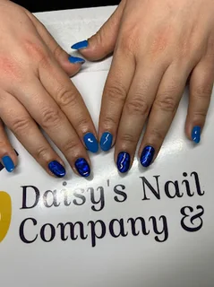 Photo Daisy's Nail Company & Spa