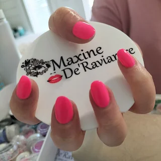 Photo Maxine Deraviarere Semi-Permanent Make-up & Beauty Specialist