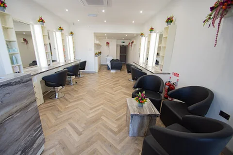 Photo Rosser Hairdressing & Luxury Hair Extension Specialist