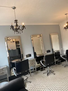 Photo New Images Hair & Beauty Salon